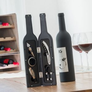 Set de 5 accesorii pentru vin în cutie tip sticlă